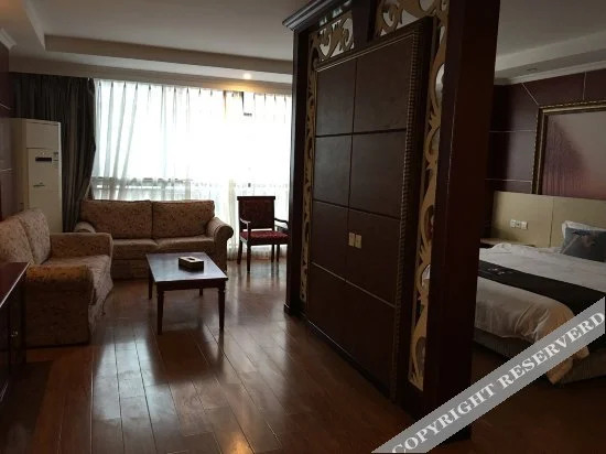 Чунцин: Yiwu Business Hotel
