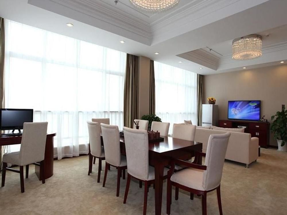 Ухань: New Beacon Optics Valley International Hotel