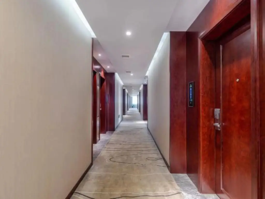 Нинбо: Ningbo Boyuan Holiday Hotel (Ningbo Passenger Transport Center Airport)
