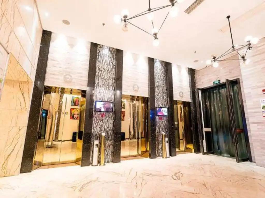 Тайчжоу: Crystal Spade Hotel