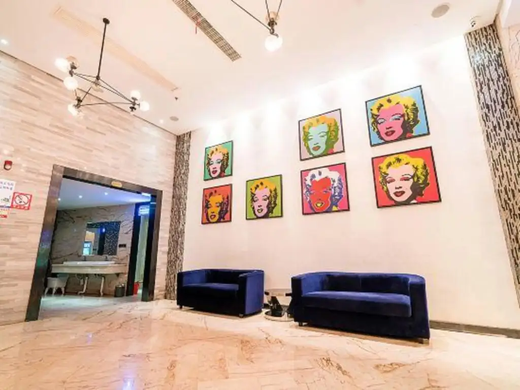 Тайчжоу: Crystal Spade Hotel