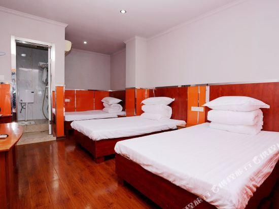 Нанкин: Pingyue Hotel