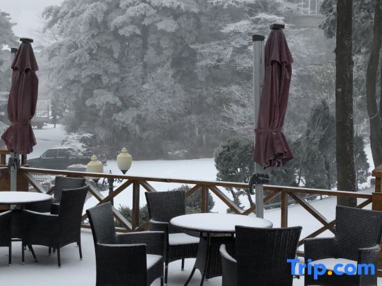 Цзюцзян: Impression · Lushan Inn