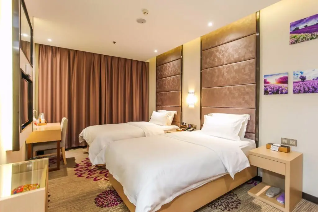 Ляньюньган: Lavande Hotel Lianyungang Traditional Chinese Medicine Hospital