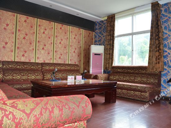Куньмин: Yunnan Cadre Sanatorium