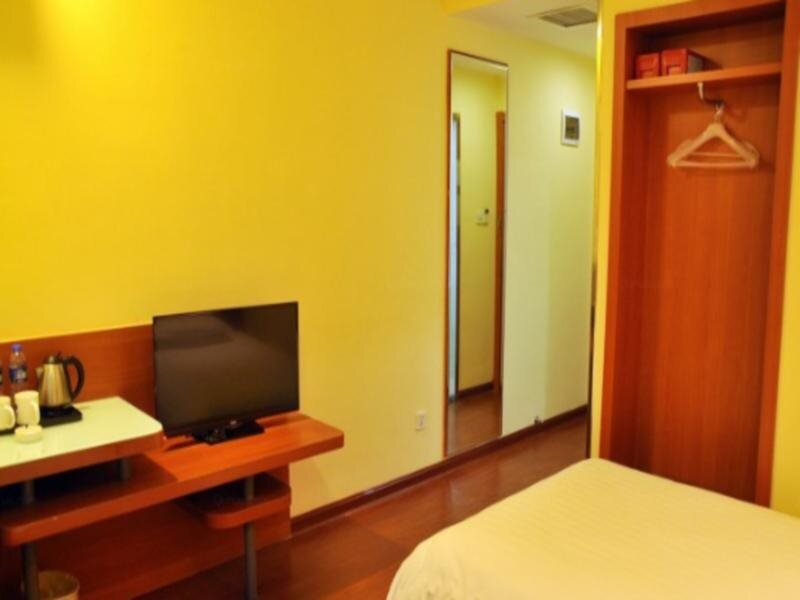 Тайюань: Shell Hotel Taiyuan Changfeng Business Zone Social Security Office Wanxiangcheng