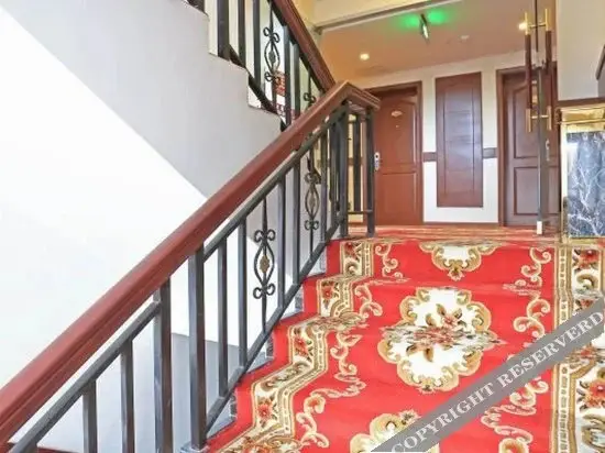 Чэнду: 成都康定酒店