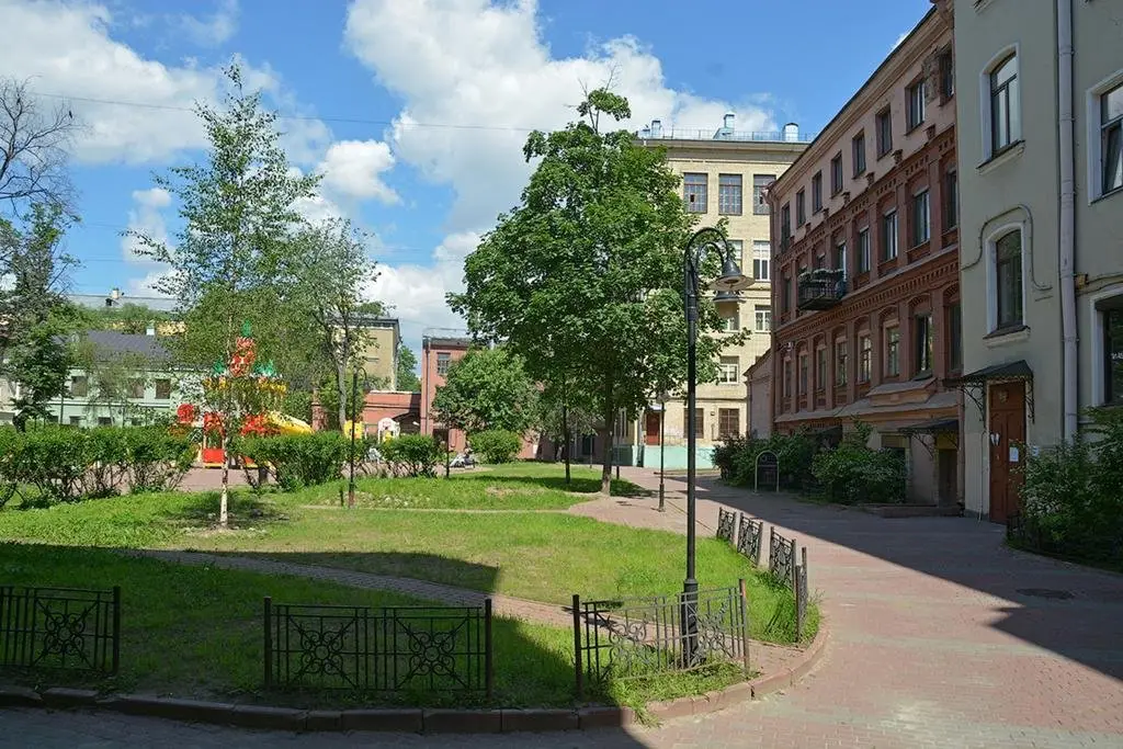 Санкт-Петербург: Hostel Port On Nevsky 103
