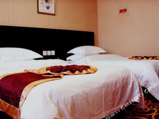 Хух-Хото: Nvshen Hotel (Hohhot Jinlangang)