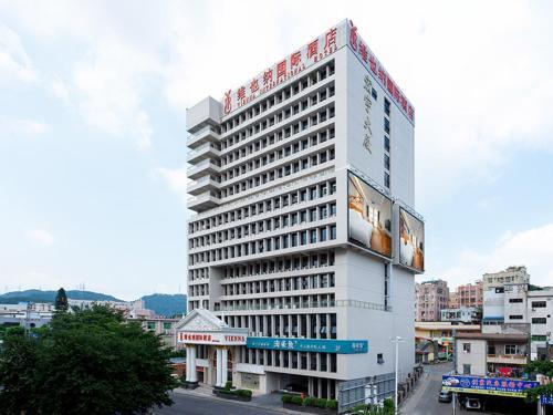 Шэньчжэнь: Vienna Hotel Shenzhen Shiyan Bus Station
