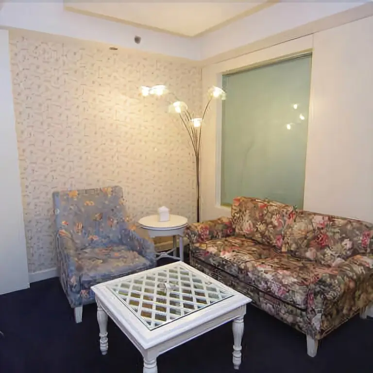 Чжэнчжоу: Aegean Sea Zhongzhou Yihe Hotel (Zhengzhou People's Hospital)
