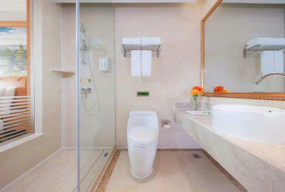 Наньчан: Vienna Internation Hotel Nanchang Lake