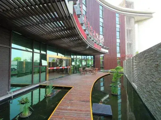Шанхай: Qinheyuan Elderly Resort Hotel(Shanghai International Tourism Resort Store)