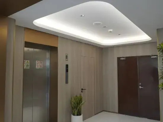 Шанхай: Jiayi Hotel
