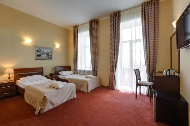 Санкт-Петербург: The Isaac Hotel