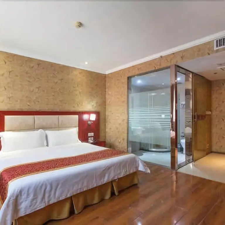 Ухань: Jin Long Tai Holiday Inn