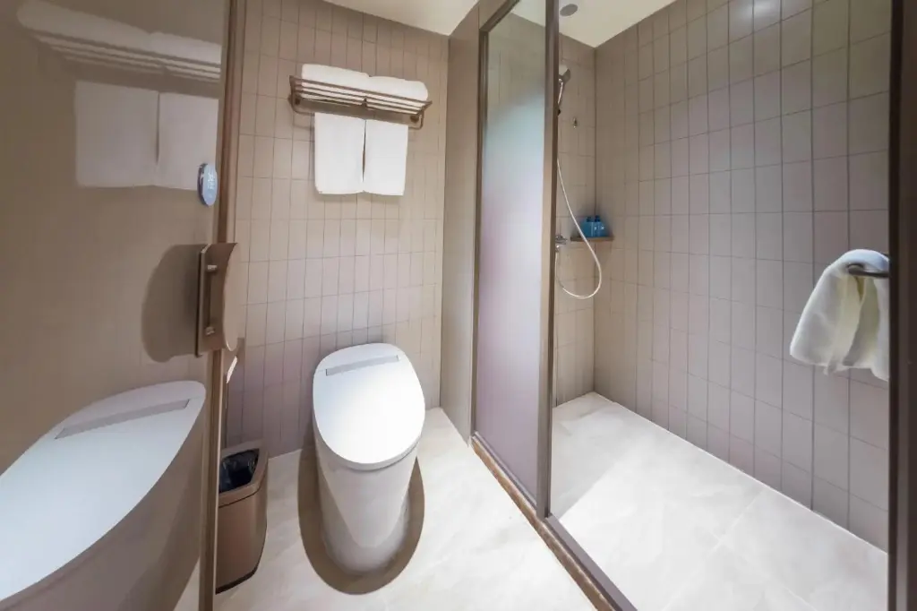 Вэйхай: HanTing Hotel (Weihai High-speed Railway Station Qilu Mall)