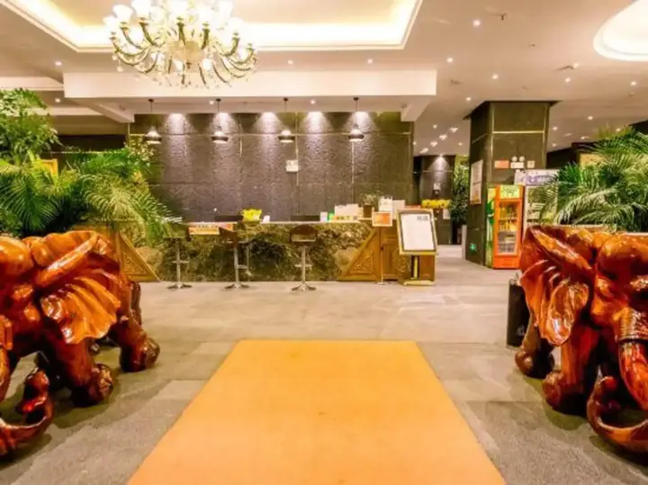 Дали: Eryuan Hotel