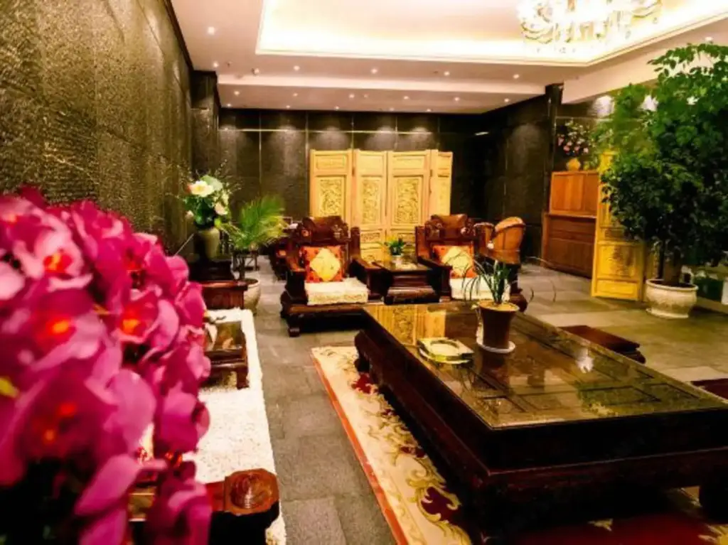 Дали: Eryuan Hotel