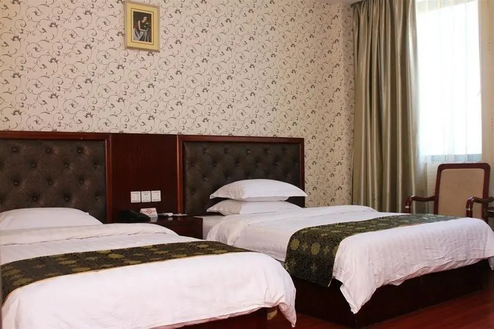 Шанхай: Super 8 Hotel (Shanghai Songjiang Chedun Movie City Nanyao Road)