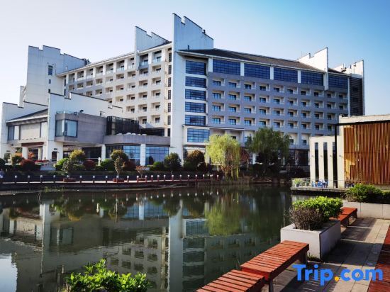 Шанхай: Jinxi Lake Hotel