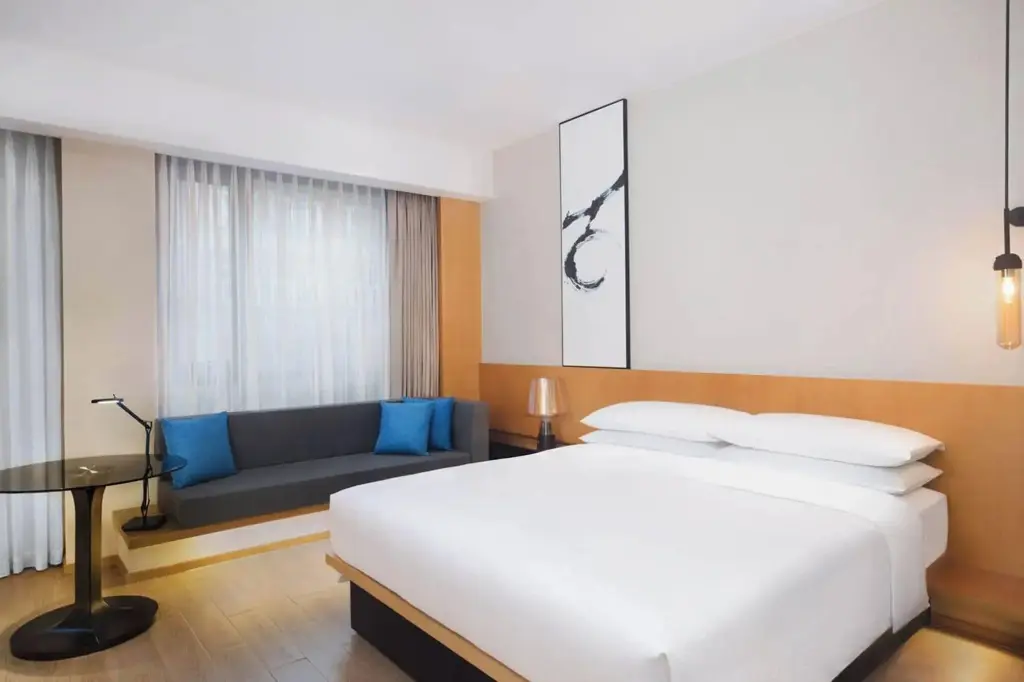 Шанхай: Fairfield by Marriott Shanghai Jingan