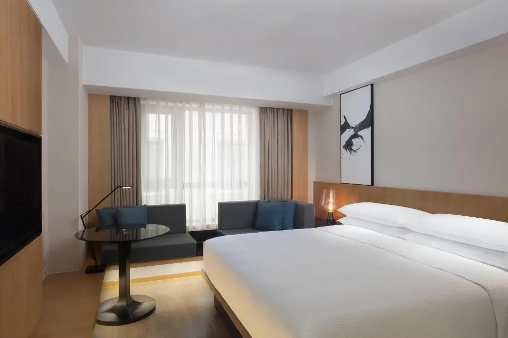 Шанхай: Fairfield by Marriott Shanghai Jingan