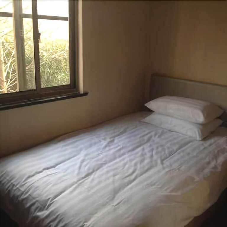 Шанхай: Qingzhu · Anyi Preferred Hotel (Shanghai South Railway Station East China University of Science and Technology)