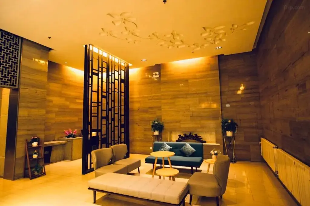 Дежоу: Homeinn Ripple Hotel (Dezhou Railway Station Pedestrian Street Plaza)