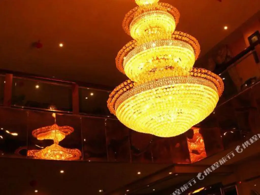 Чжаньцзян: Wuchuan Tianyou Business Hotel (Wuchuan International Airport)