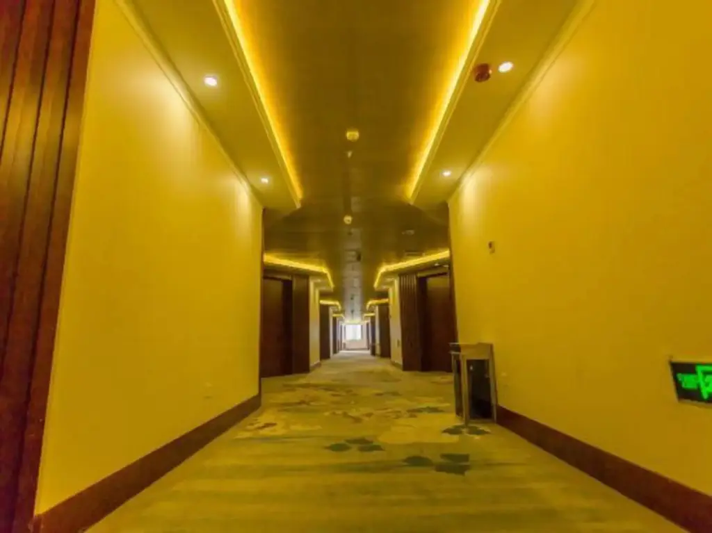 Хуайнань: Lafei Holiday Hotel