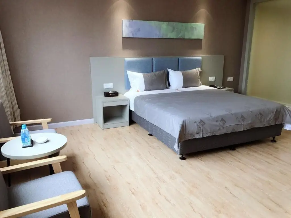 Дунгуань: M Hotel (Dongguan Haichao)