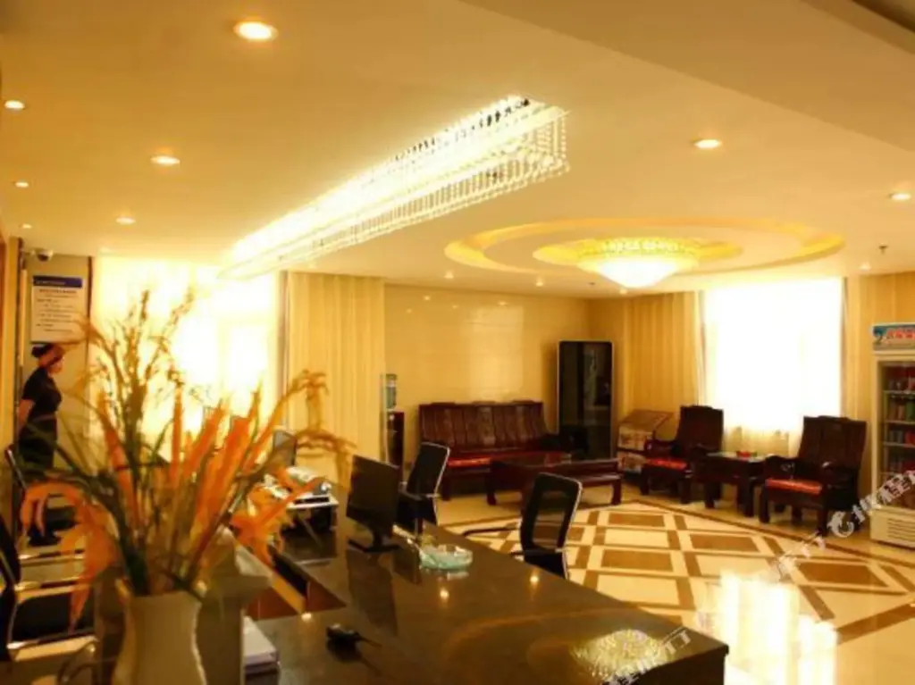 Чэндэ: Pebble Motel (Chengde Dingsheng Wangchao)