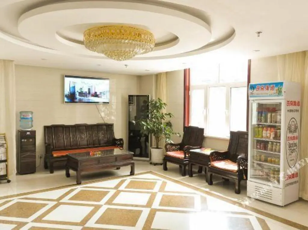 Чэндэ: Pebble Motel (Chengde Dingsheng Wangchao)