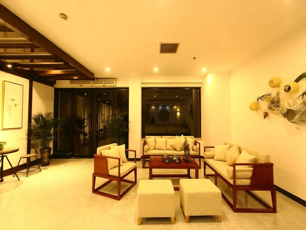 Чэнду: Towo Topping Hotel (Chengdu Tianfu Square Chunxi Road)