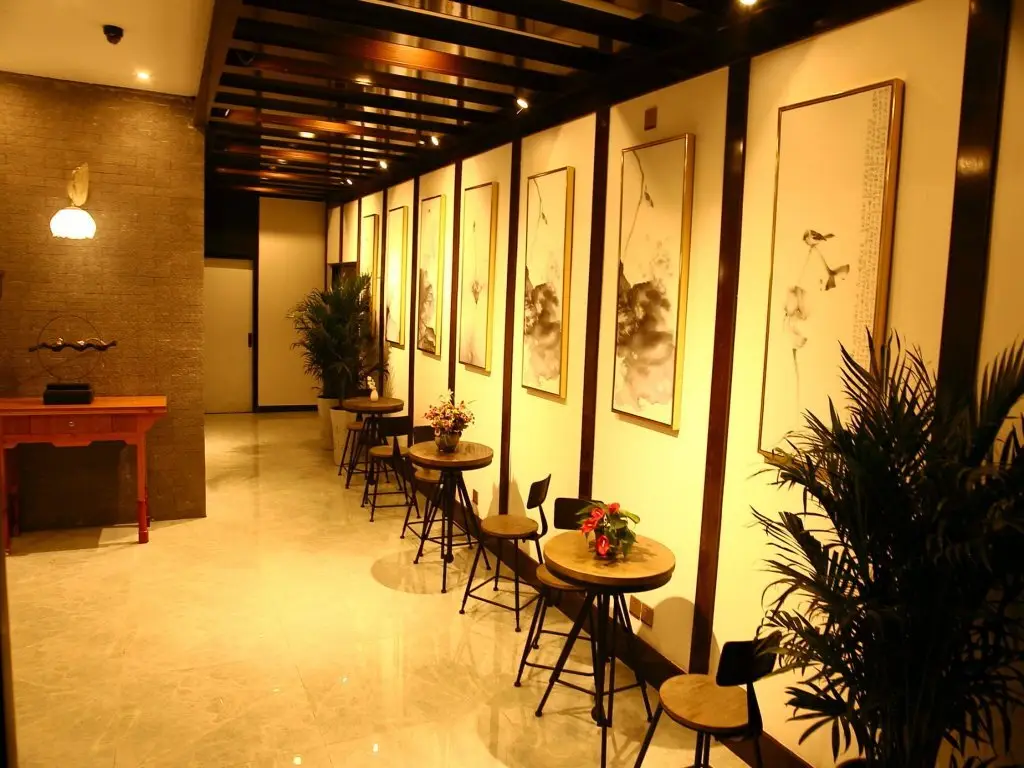 Чэнду: Towo Topping Hotel (Chengdu Tianfu Square Chunxi Road)