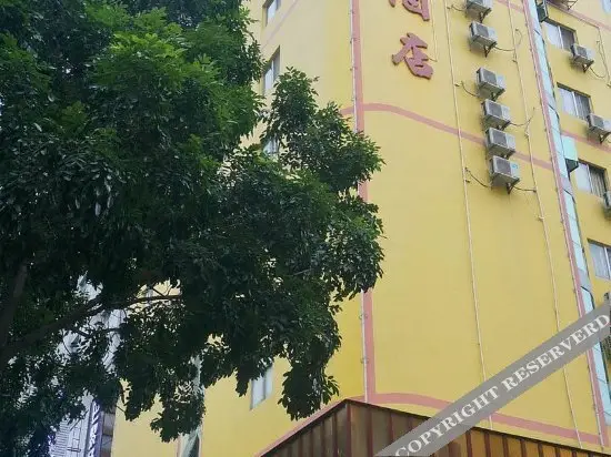 Leaz Hotel (Dongguan Fenggang Wal-Mart) — фото 1