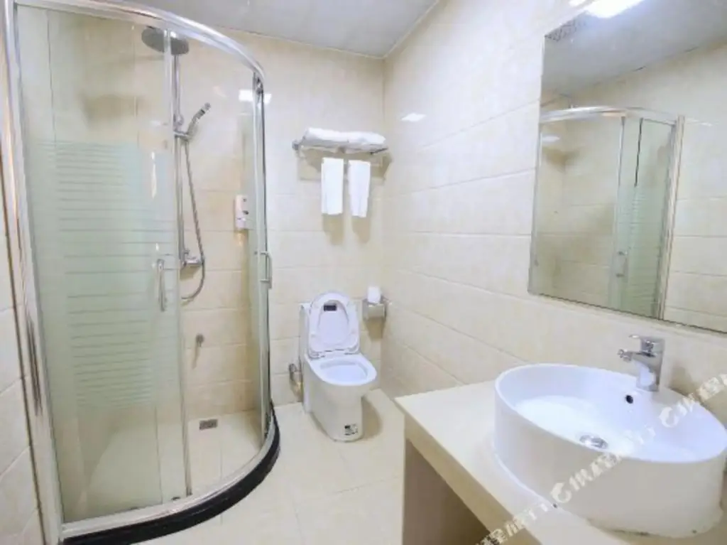 Цюаньчжоу: Elong ME Hotel (Quanzhou Donghai Bay Taigu Plaza)