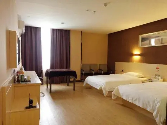 Фанчэнган: 7 Days Premium (Dongxing Dongmeng Road Kouan)
