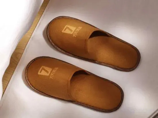 Фанчэнган: 7 Days Premium (Dongxing Dongmeng Road Kouan)