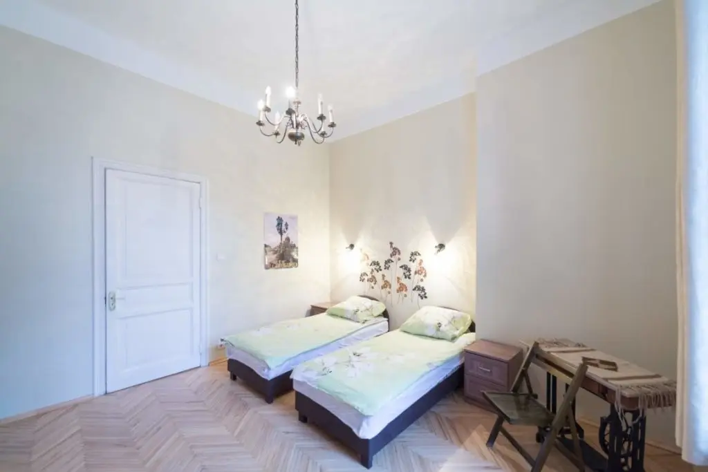 Санкт-Петербург: Kvartira Apartments