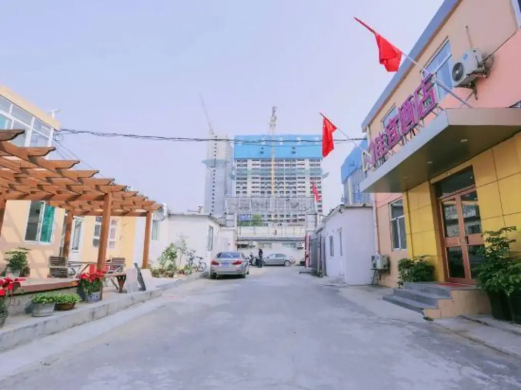 Цзинань: Jiayi Hotel (Jinan Jingshi Road West Railway Station International Convention and Exhibition Center)