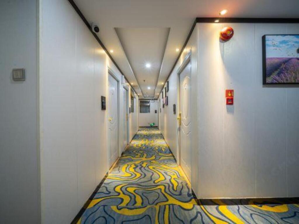 8 Inn — фото 1