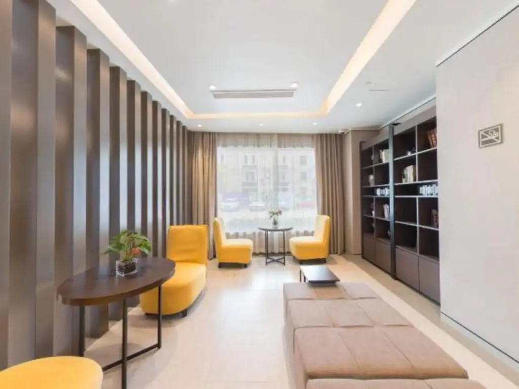 Шанхай: Seasonal Collection Hotel (Shanghai Zhoupu Wanda Plaza)