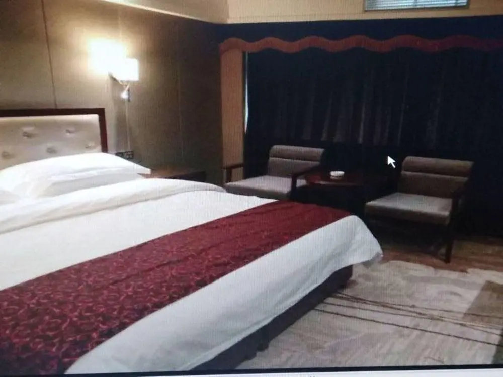 Урумчи: Shihezi Hotel