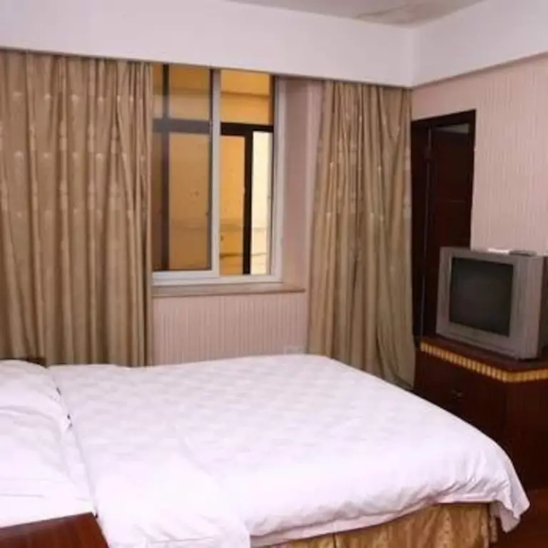 Дунгуань: Mracle Hotel