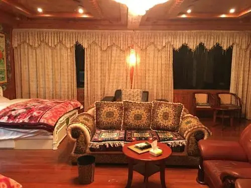 Цзючжайгоу: Jiuzhaigou Xin Tao Ge Tibetan Inn