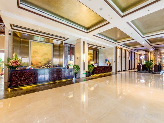 Куньмин: Rising Hot Spring Resort Kunming
