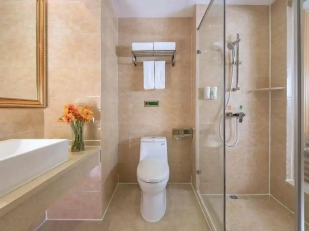 Шэньчжэнь: Jingshun International Hotel (Shenzhen Bao'an Airport Fuwei Metro Station)
