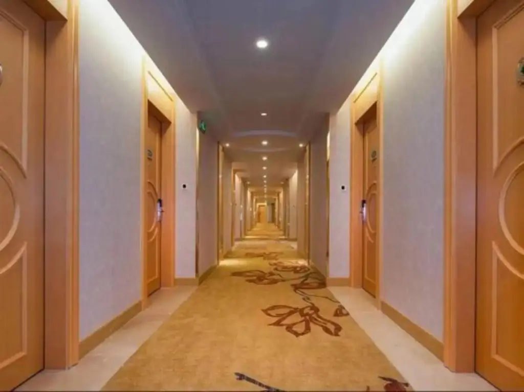 Шэньчжэнь: Jingshun International Hotel (Shenzhen Bao'an Airport Fuwei Metro Station)